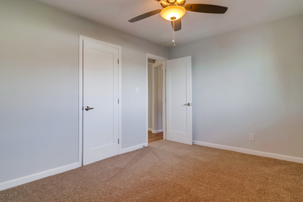 Virtual tour photo 14 of 37 for 3811 Gamma St