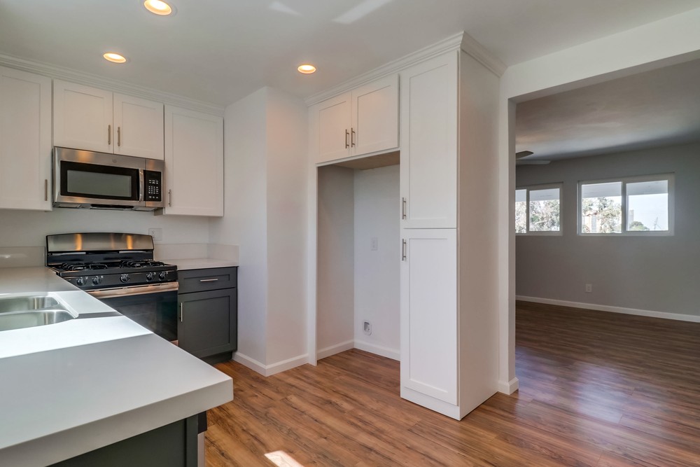 Virtual tour photo 27 of 37 for 3811 Gamma St
