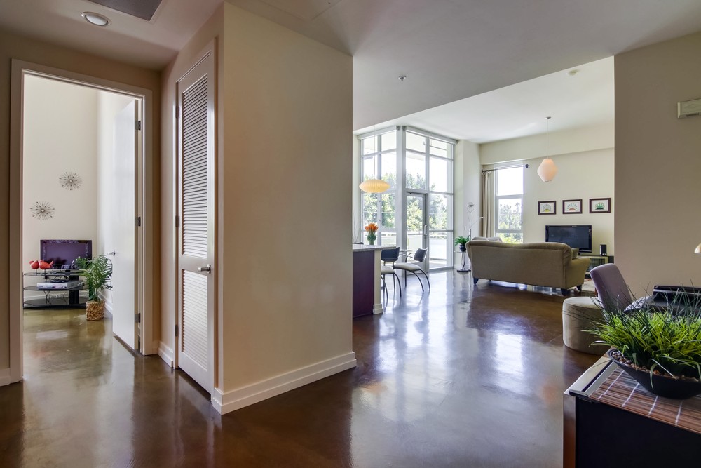 Virtual tour photo 4 of 33 for 3812 Park Blvd. #109