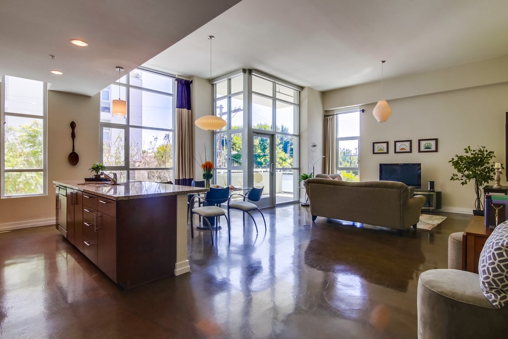 Virtual tour photo 5 of 33 for 3812 Park Blvd. #109