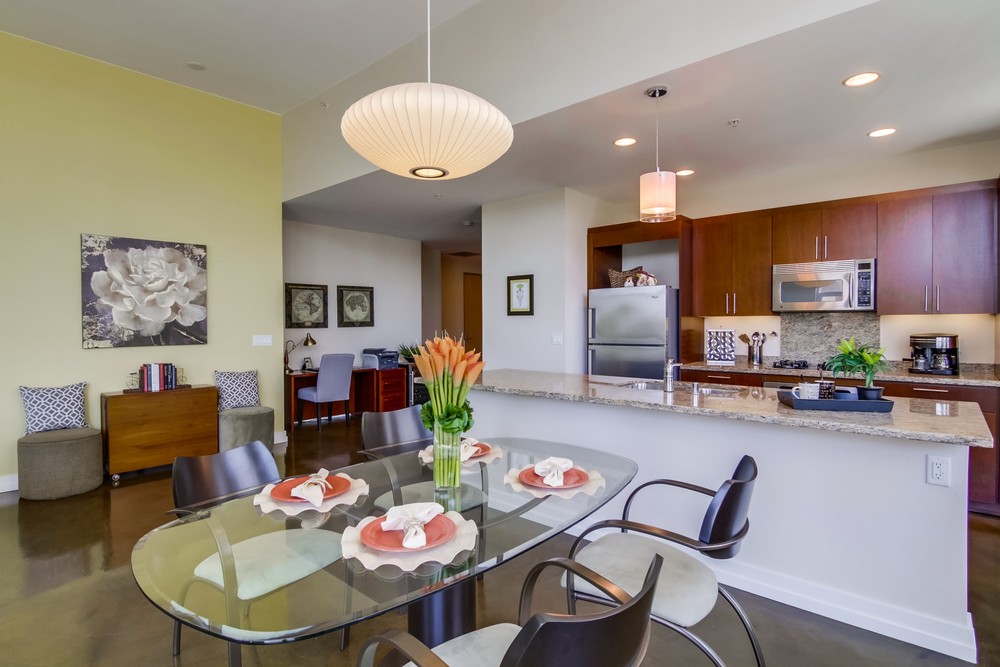 Virtual tour photo 12 of 33 for 3812 Park Blvd. #109