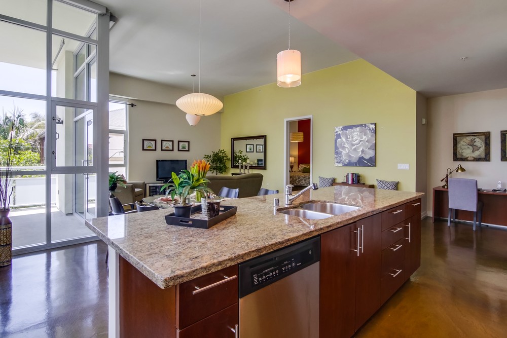 Virtual tour photo 19 of 33 for 3812 Park Blvd. #109
