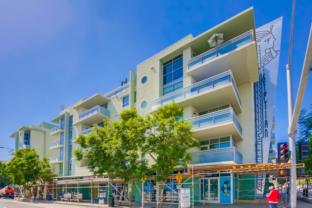 Virtual tour photo 1 of 54 for 3812 Park Blvd #407