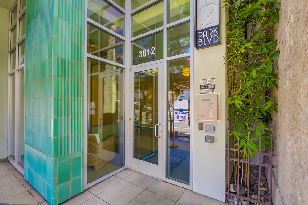 Virtual tour photo 3 of 54 for 3812 Park Blvd #407