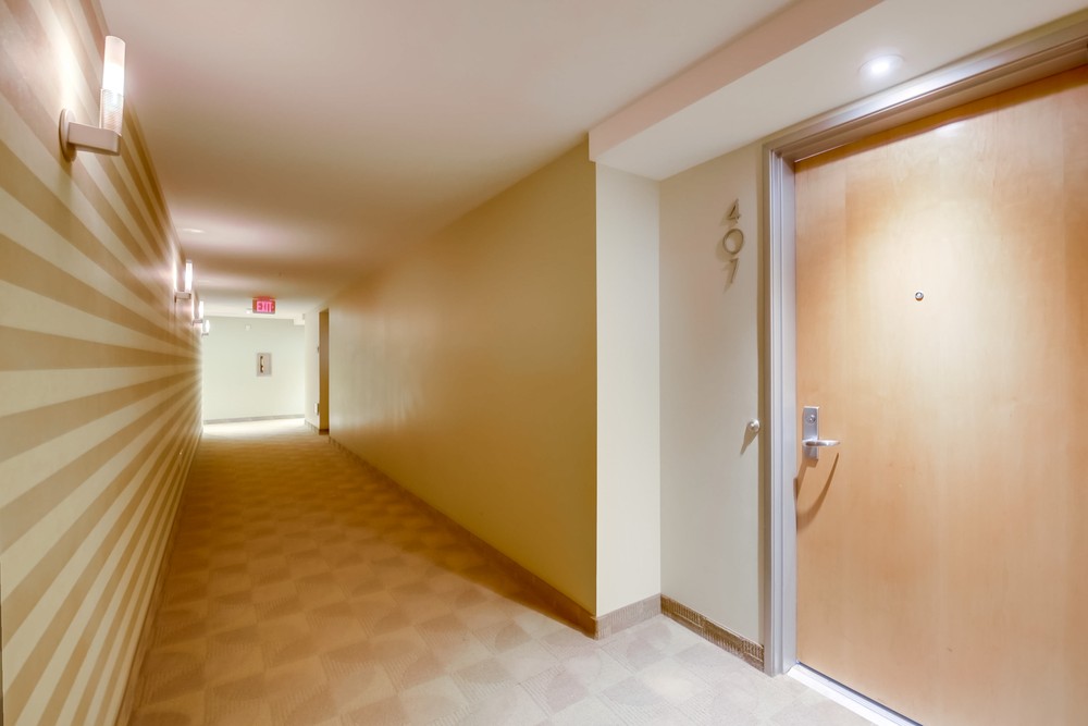 Virtual tour photo 11 of 54 for 3812 Park Blvd #407