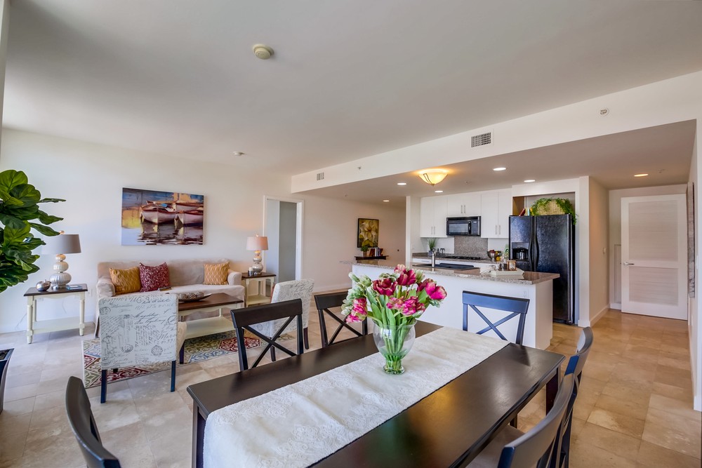 Virtual tour photo 15 of 54 for 3812 Park Blvd #407