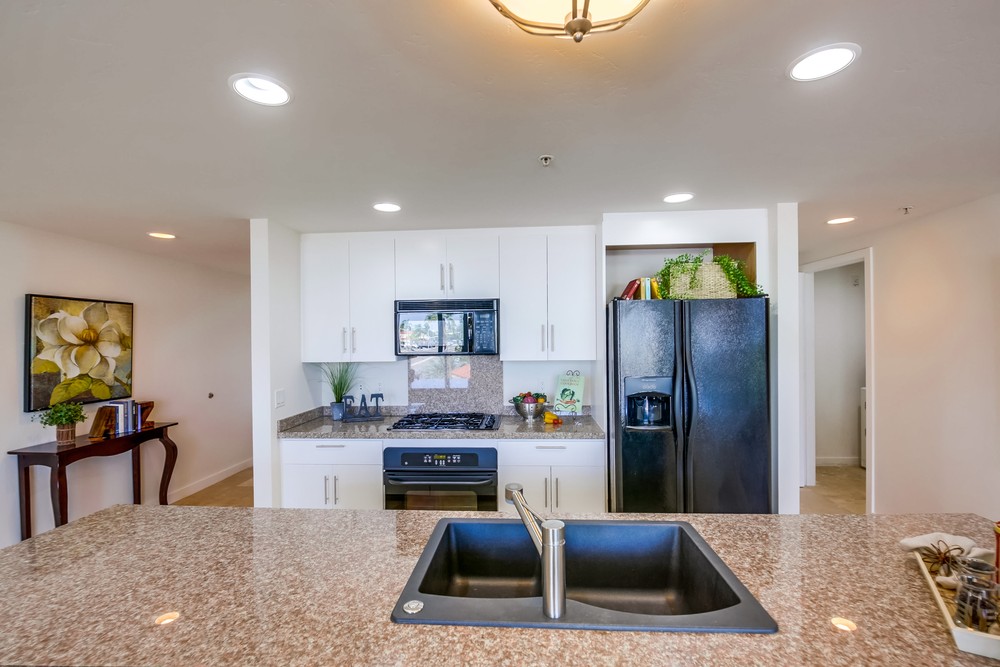 Virtual tour photo 22 of 54 for 3812 Park Blvd #407
