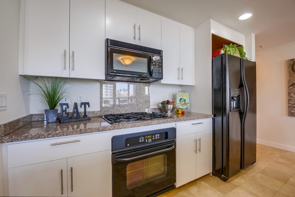 Virtual tour photo 28 of 54 for 3812 Park Blvd #407
