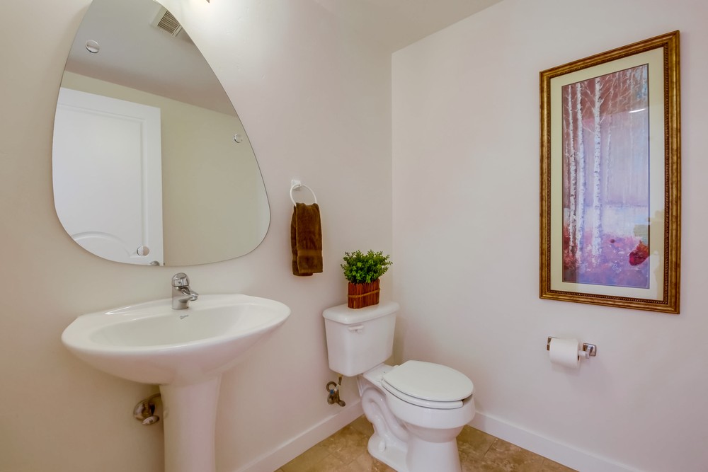 Virtual tour photo 29 of 54 for 3812 Park Blvd #407