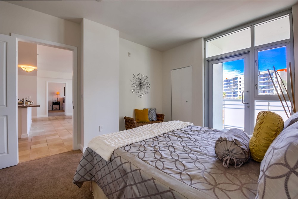 Virtual tour photo 33 of 54 for 3812 Park Blvd #407
