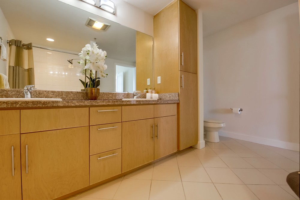 Virtual tour photo 38 of 54 for 3812 Park Blvd #407