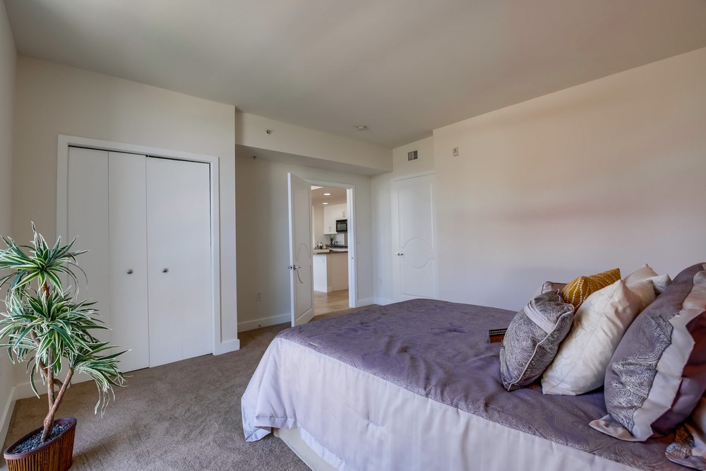 Virtual tour photo 42 of 54 for 3812 Park Blvd #407