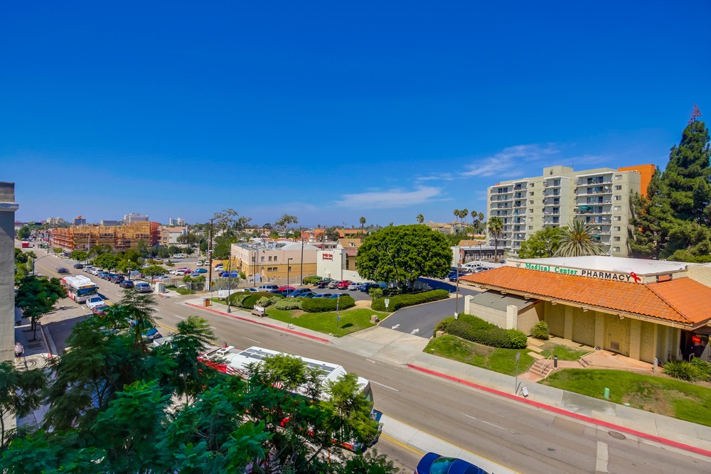 Virtual tour photo 51 of 54 for 3812 Park Blvd #407