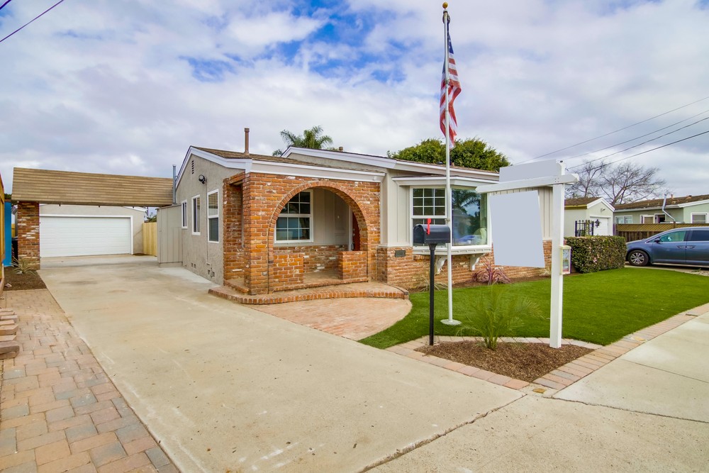 Virtual tour photo 1 of 54 for 3812 Talbot St