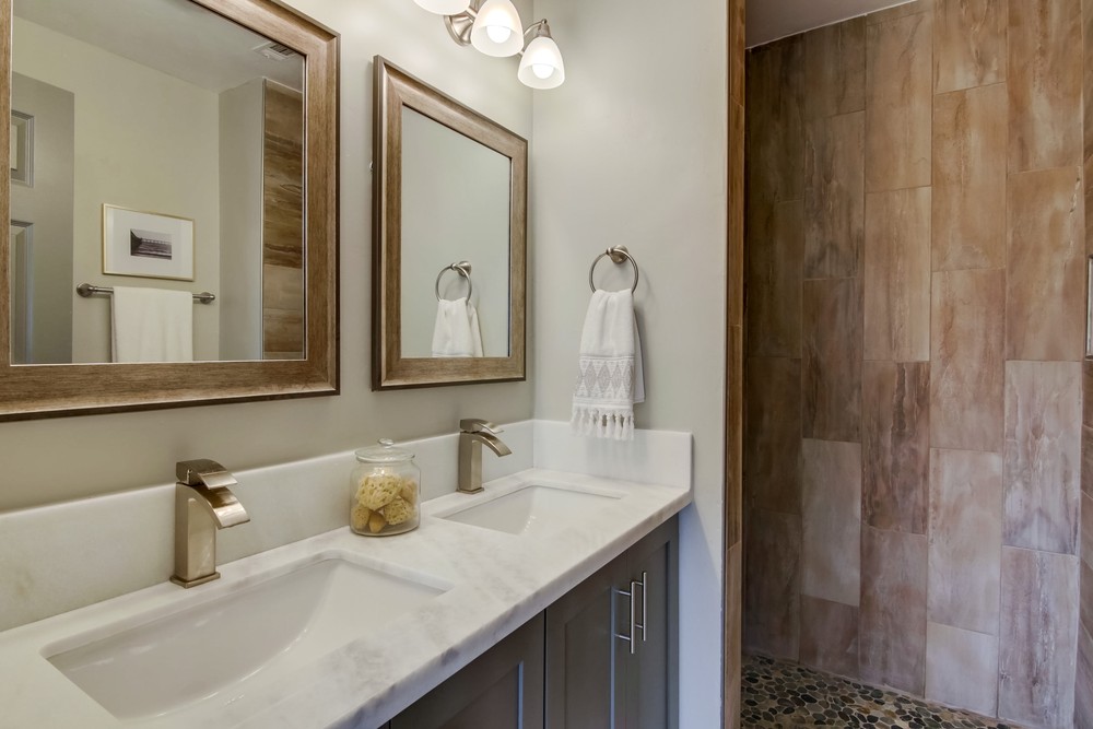 Virtual tour photo 36 of 54 for 3812 Talbot St