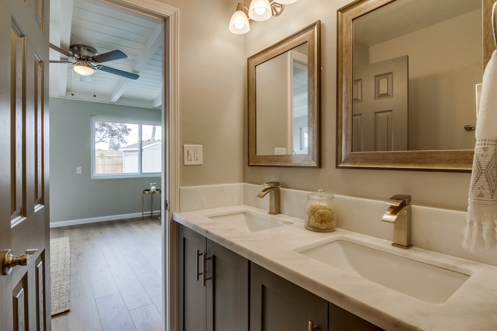 Virtual tour photo 38 of 54 for 3812 Talbot St