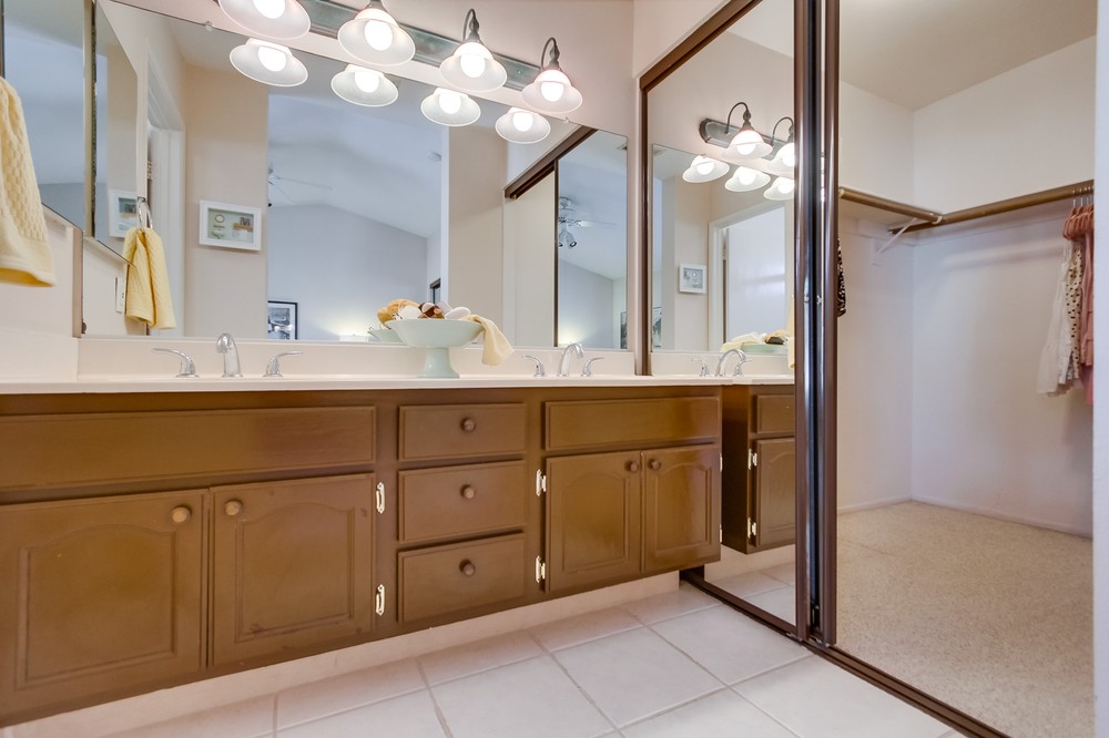 Virtual tour photo 24 of 49 for 3814 Creststone Place