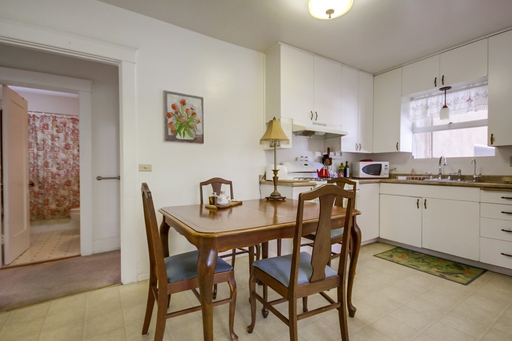 Virtual tour photo 16 of 50 for 3814 Merivale Ave