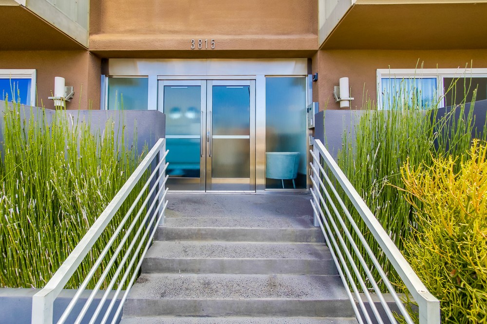 Virtual tour photo 7 of 32 for 3815 Third Ave #22