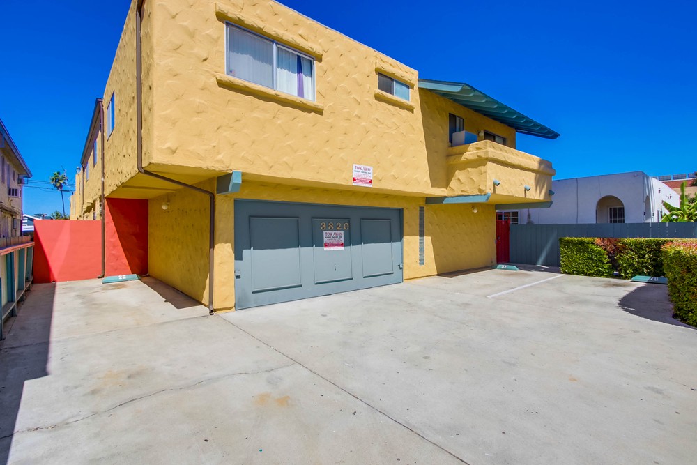 Virtual tour photo 5 of 24 for 3820 40th St