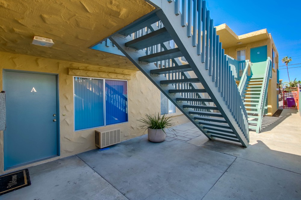 Virtual tour photo 10 of 24 for 3820 40th St
