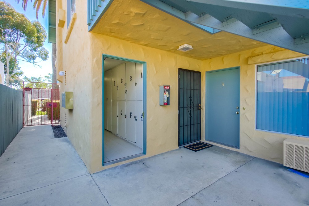 Virtual tour photo 12 of 24 for 3820 40th St