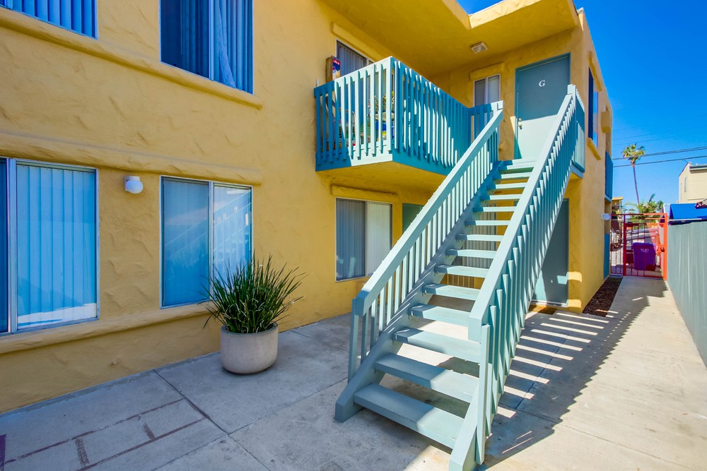 Virtual tour photo 13 of 24 for 3820 40th St