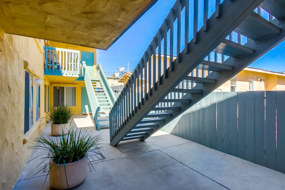 Virtual tour photo 18 of 24 for 3820 40th St