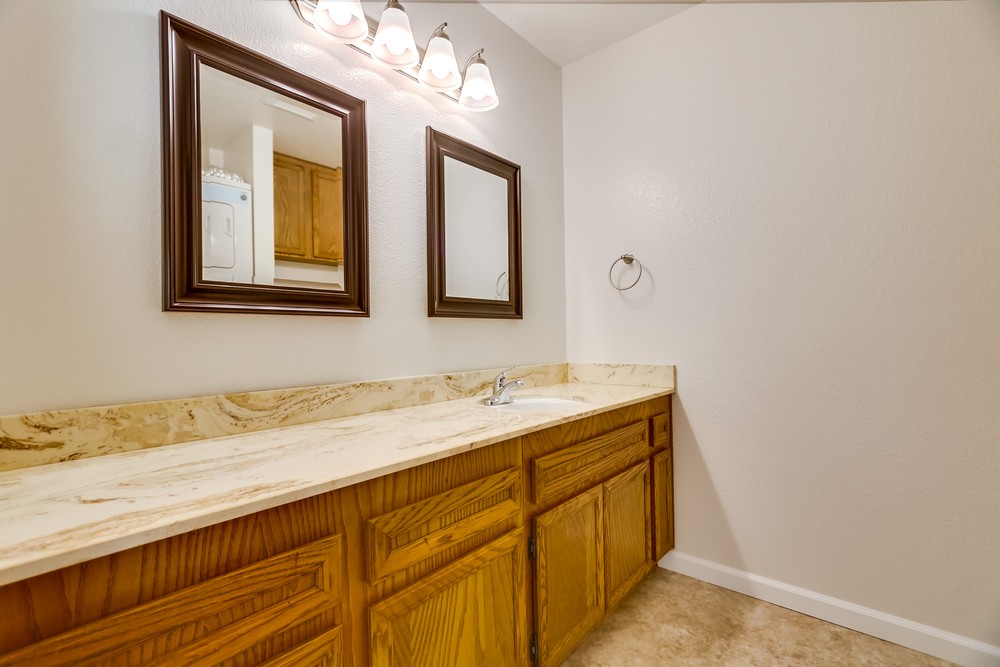 Virtual tour photo 22 of 40 for 3821 Albatross St #2