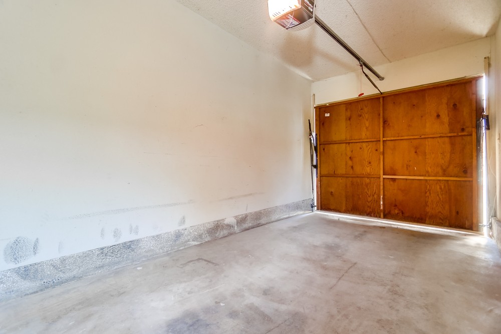 Virtual tour photo 32 of 40 for 3821 Albatross St #2