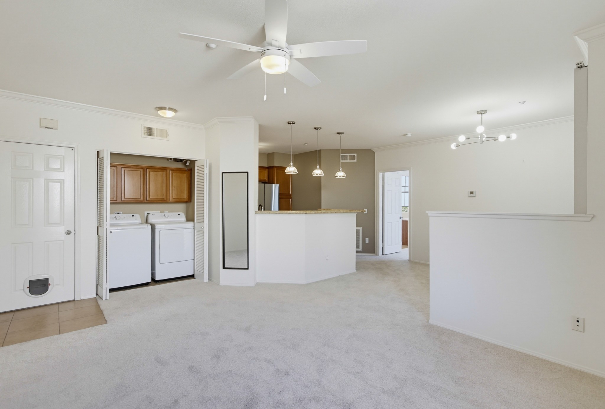 Virtual tour photo 4 of 26 for 3825 Elijah Ct Unit 327