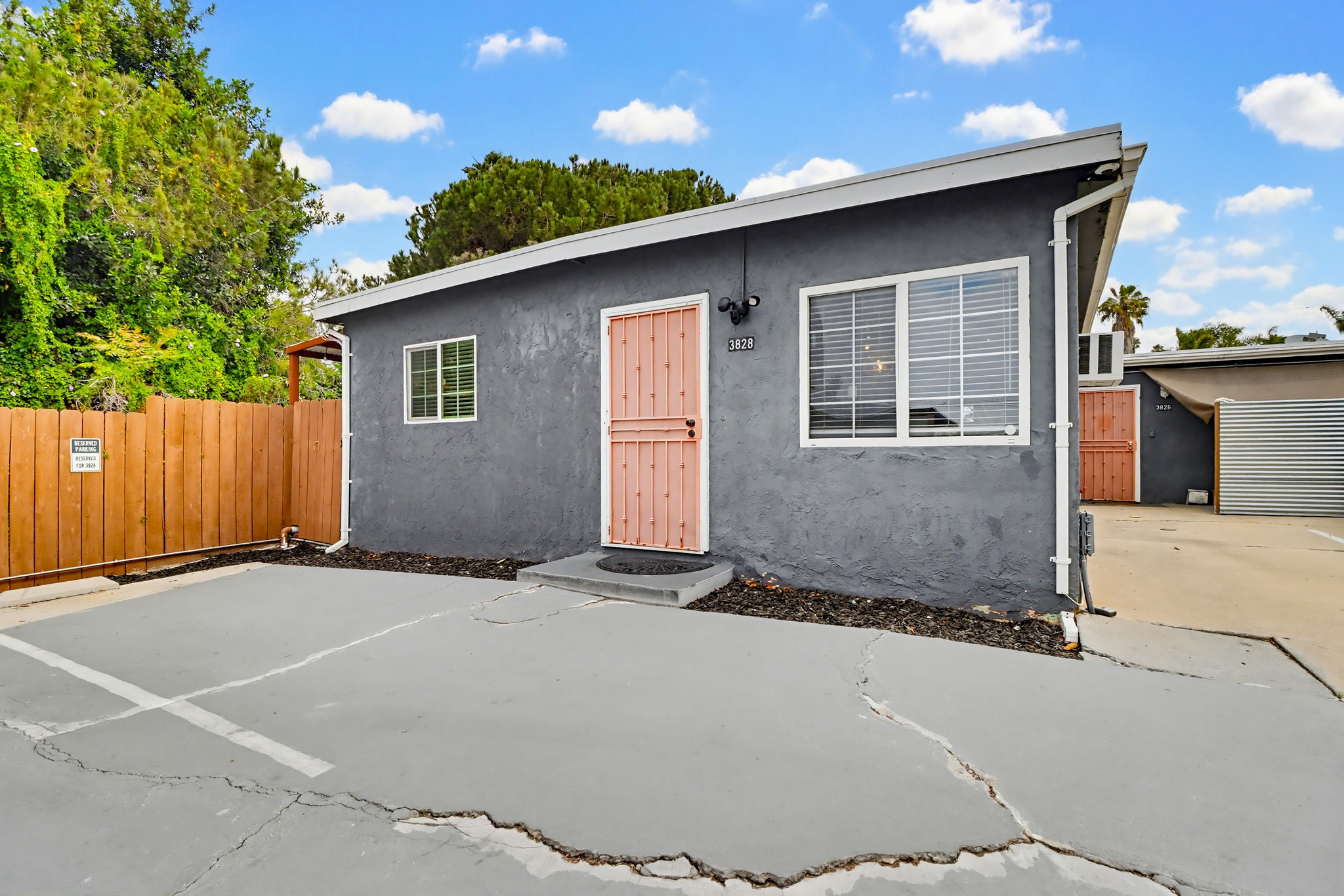 Virtual tour photo 7 of 42 for 3826 Beyer Blvd