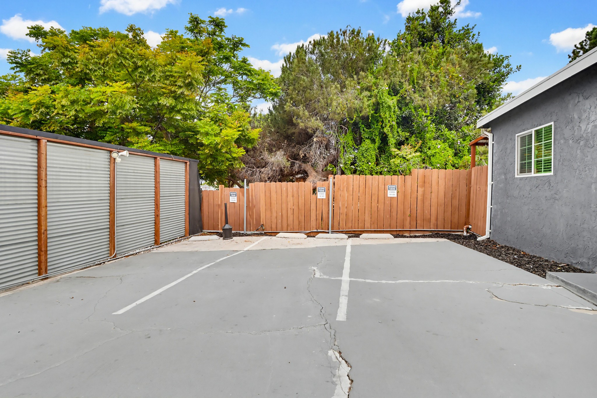 Virtual tour photo 8 of 42 for 3826 Beyer Blvd