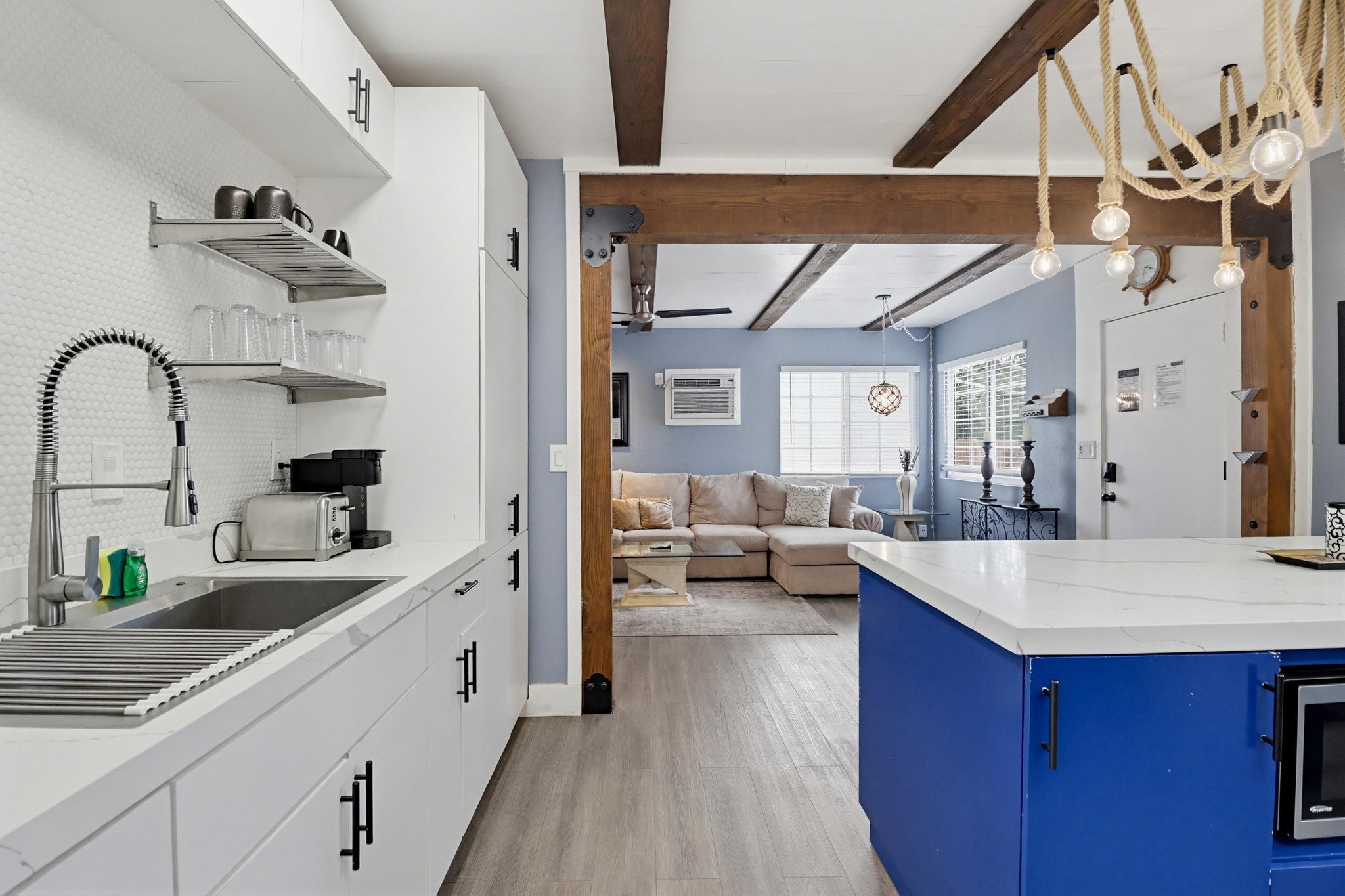 Virtual tour photo 15 of 42 for 3826 Beyer Blvd