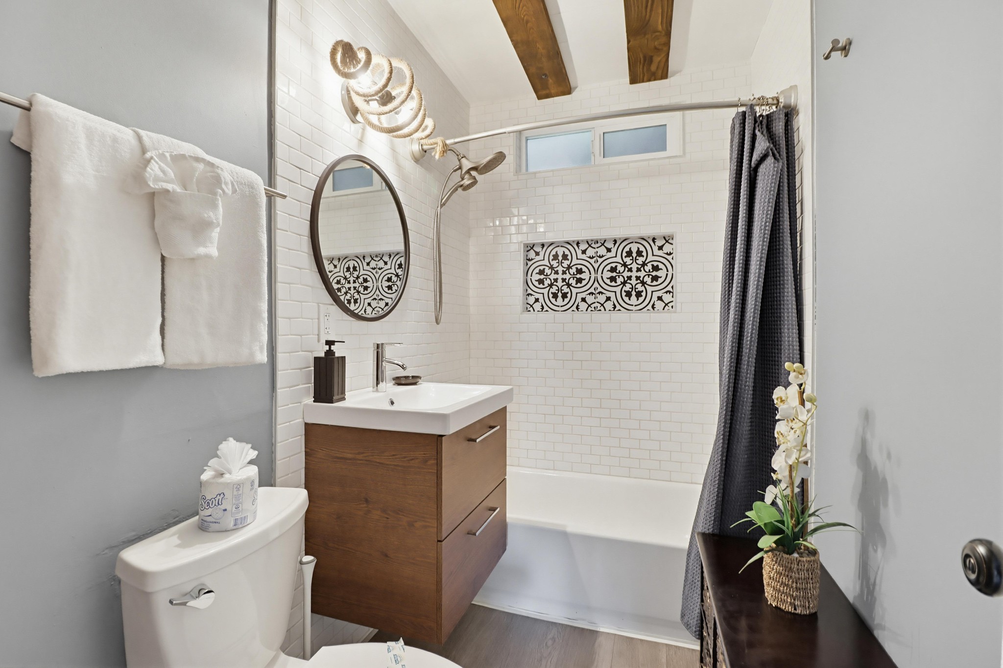 Virtual tour photo 22 of 42 for 3826 Beyer Blvd
