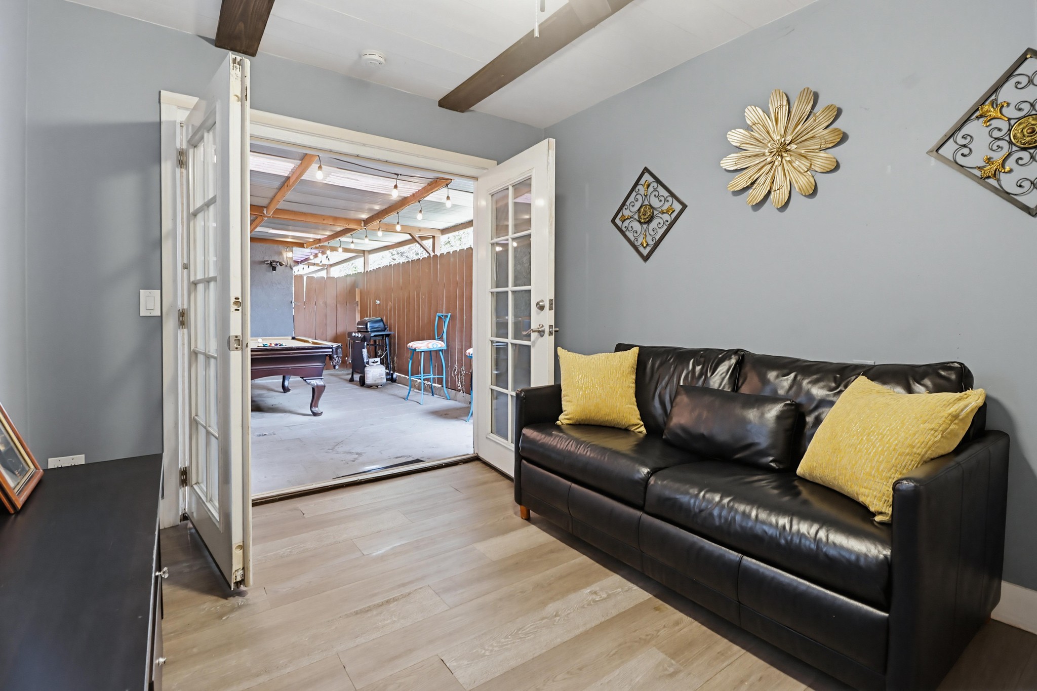 Virtual tour photo 32 of 42 for 3826 Beyer Blvd