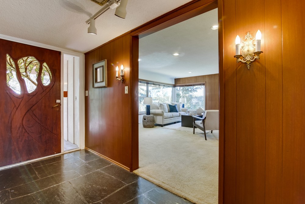 Virtual tour photo 11 of 49 for 3826 Liggett Dr
