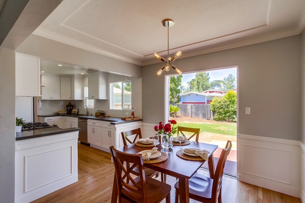 Virtual tour photo 11 of 29 for 3826 Merivale Ave