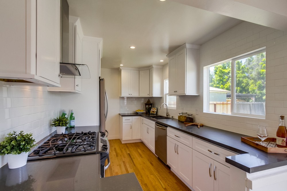 Virtual tour photo 14 of 29 for 3826 Merivale Ave