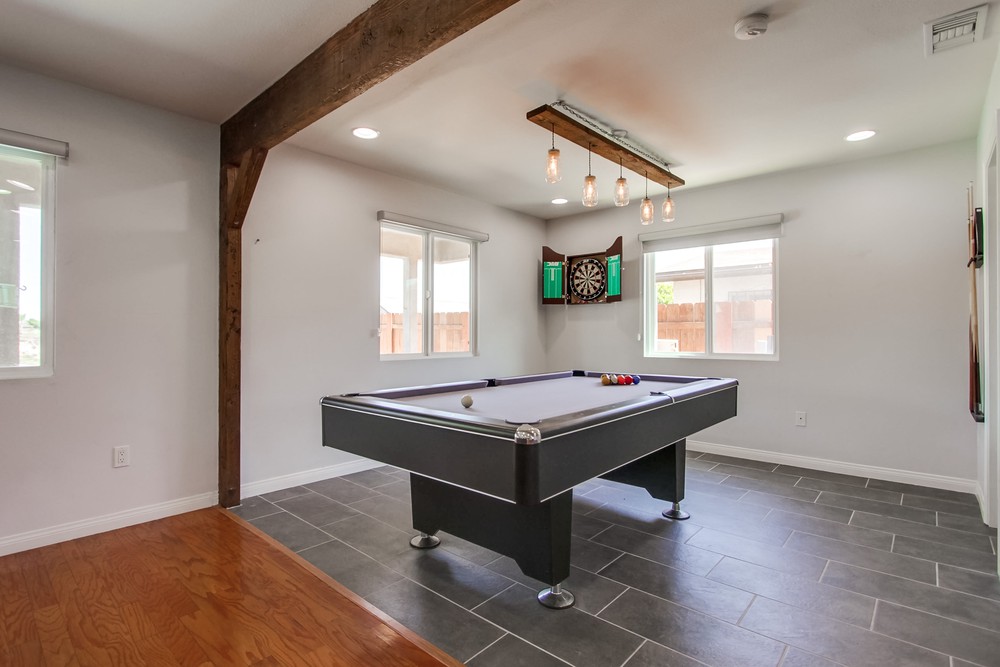 Virtual tour photo 8 of 67 for 3827 Mt Ainsworth Ave