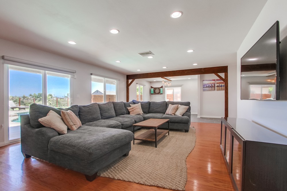 Virtual tour photo 13 of 67 for 3827 Mt Ainsworth Ave