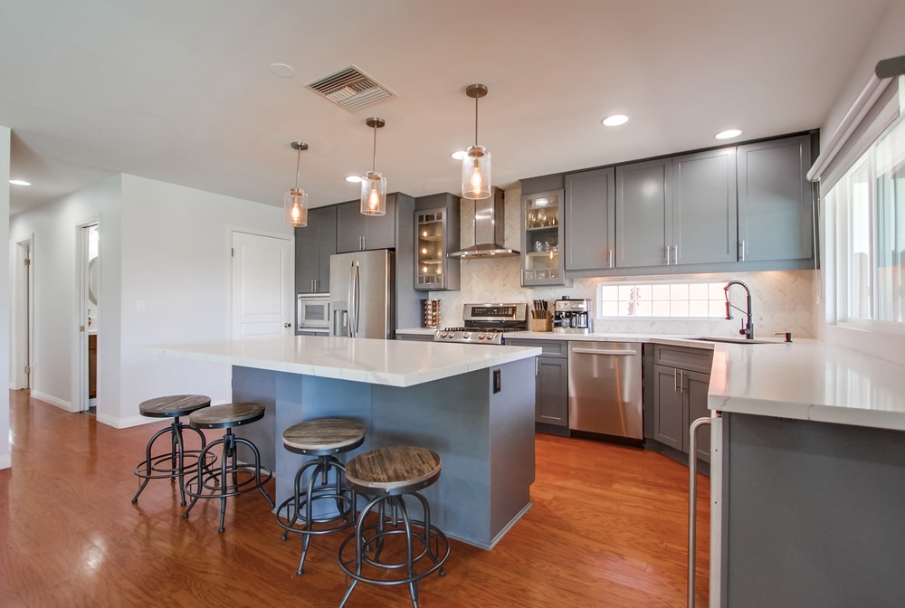 Virtual tour photo 17 of 67 for 3827 Mt Ainsworth Ave