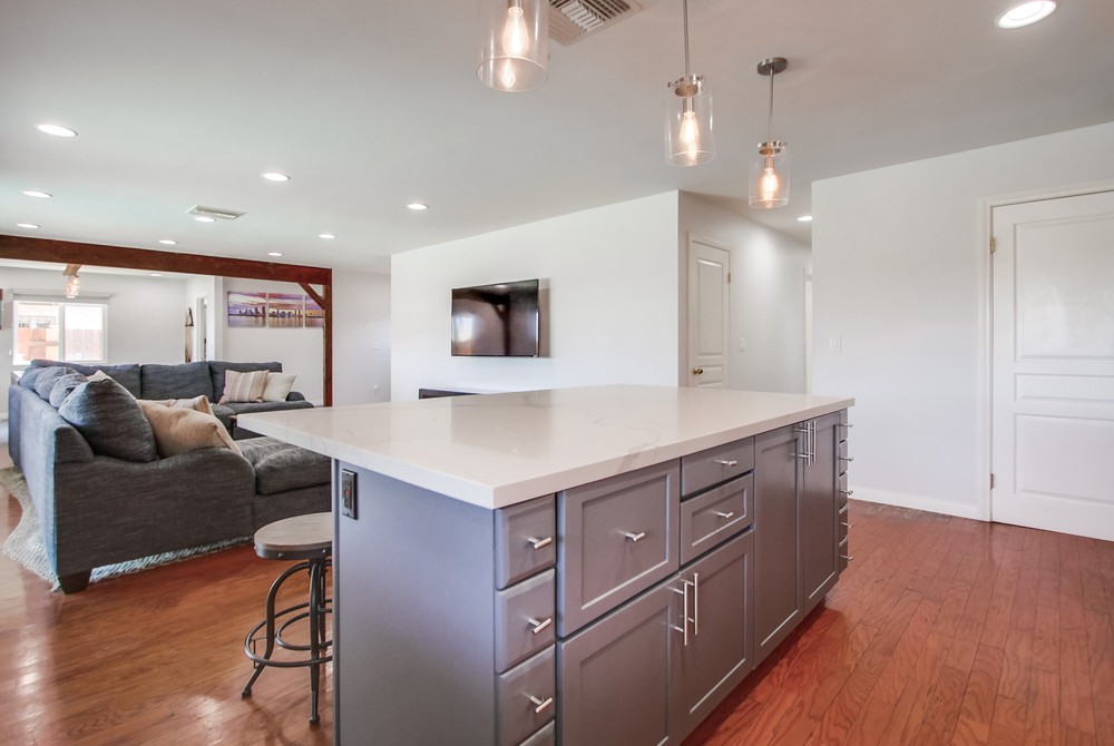 Virtual tour photo 21 of 67 for 3827 Mt Ainsworth Ave