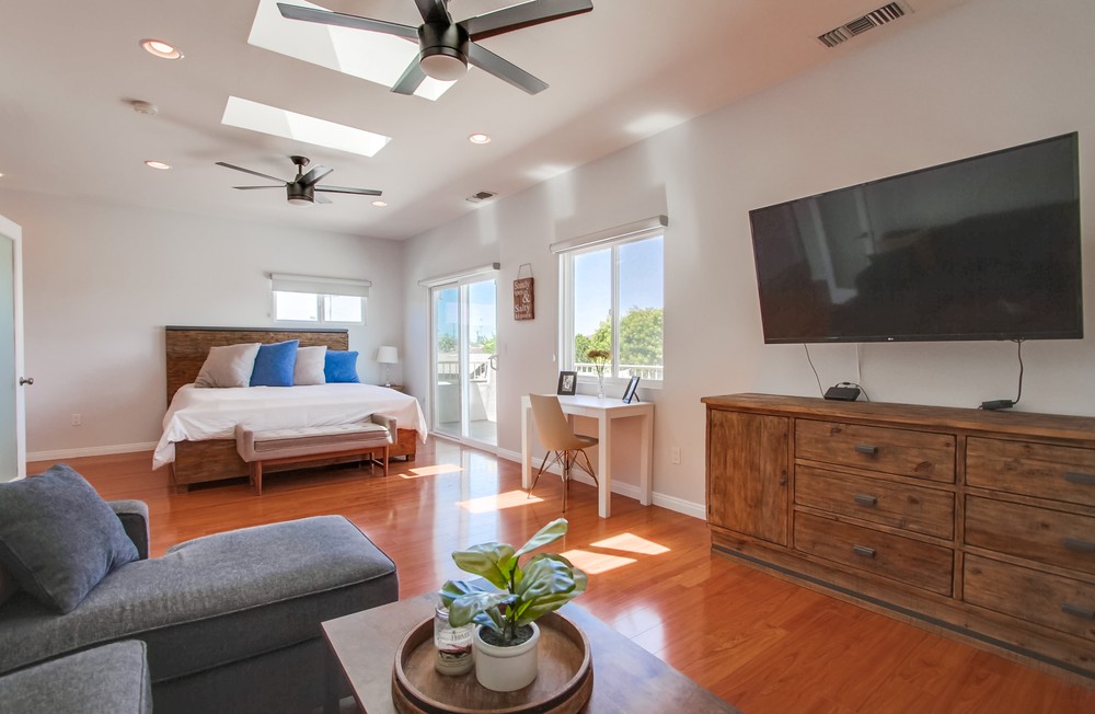 Virtual tour photo 23 of 67 for 3827 Mt Ainsworth Ave