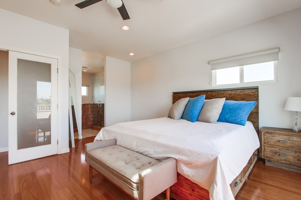 Virtual tour photo 26 of 67 for 3827 Mt Ainsworth Ave