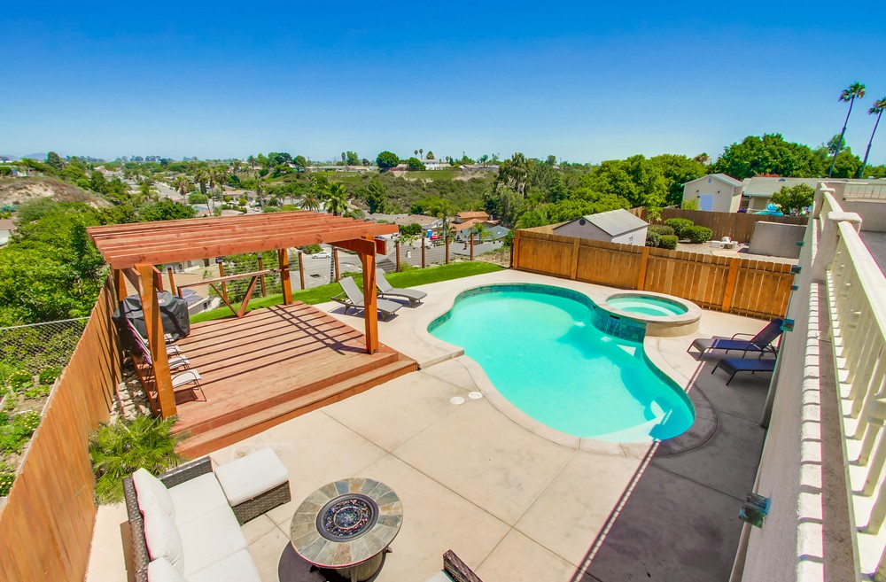 Virtual tour photo 36 of 67 for 3827 Mt Ainsworth Ave