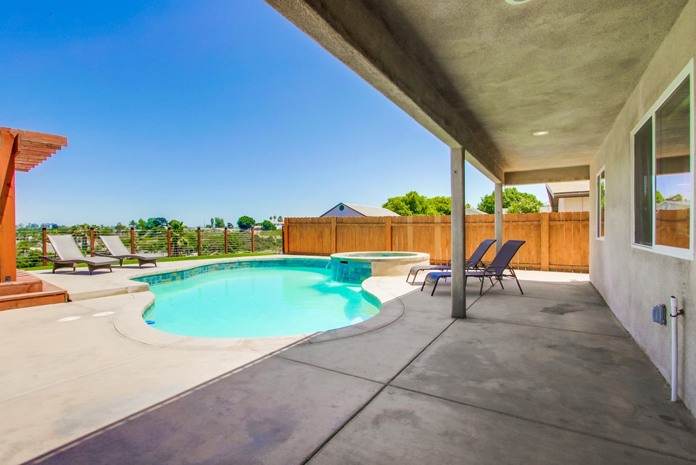 Virtual tour photo 62 of 67 for 3827 Mt Ainsworth Ave