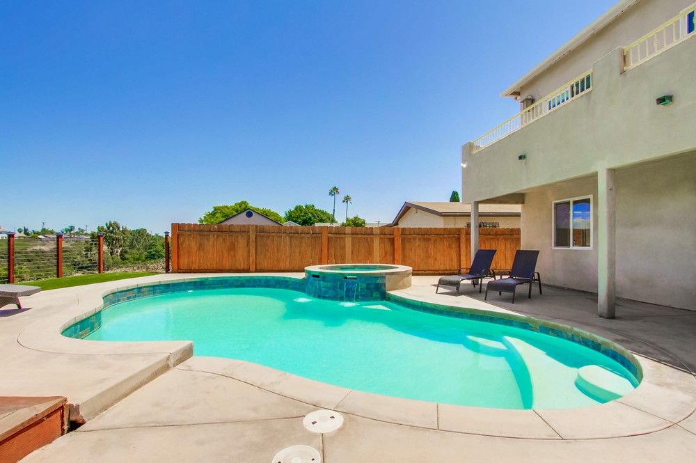 Virtual tour photo 63 of 67 for 3827 Mt Ainsworth Ave