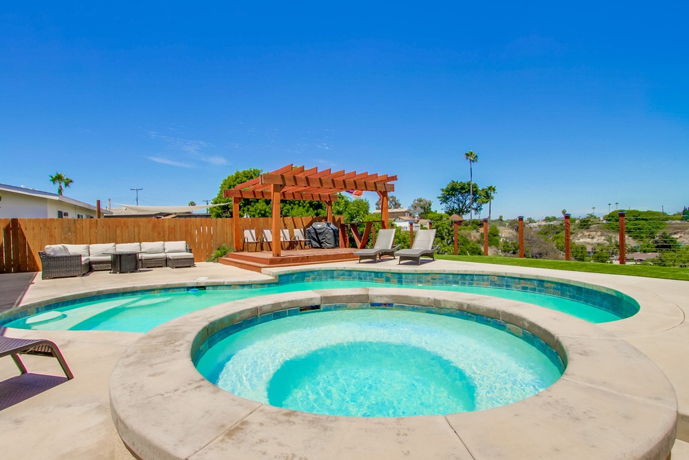 Virtual tour photo 68 of 67 for 3827 Mt Ainsworth Ave