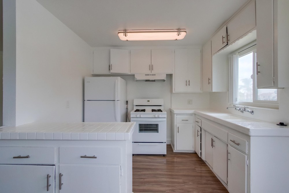 Virtual tour photo 12 of 21 for 3827 Wilson Ave #1